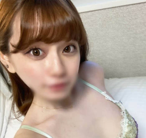 FC2PPV-4661816 明明有男朋友却被异于常人的大屌迷住