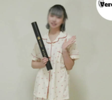 FC2PPV-4647258 我给一个刚毕业的小妞做了内射