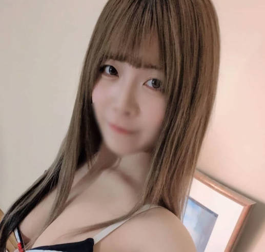 FC2PPV-4637073 史上最大的阴部曝光