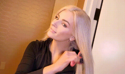 FC2PPV-4672467 在纽约酒吧搭讪的人气流行女星和奇迹般的肛门法克