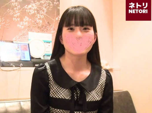 FC2PPV-4673417 黑发的年轻妻子