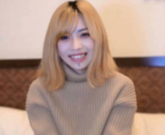 FC2PPV-4672455 性格温柔的顺从女人