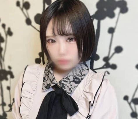 FC2PPV-4605306 她的口交脸太可爱了