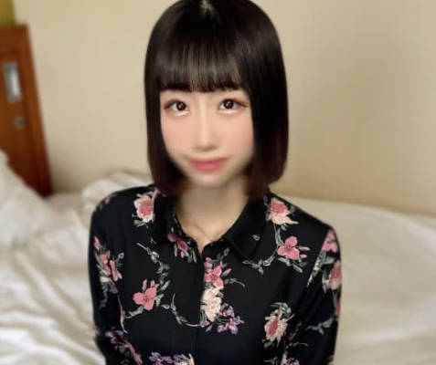 FC2PPV-4605286 神圣的乳房