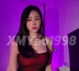 出轨单男时给绿帽老公打电话被内射-汐梦瑶