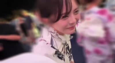 FC2PPV-4719201-浴衣里的纤细美乳