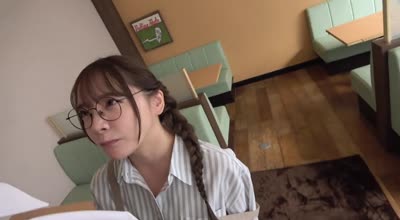 APGG-003 隠れ肉食女子の誘惑 喫茶店で働く地味子ちゃんはオヂ好きの隠れビッチ！マスターを痴女って店内密会！ 一条みお