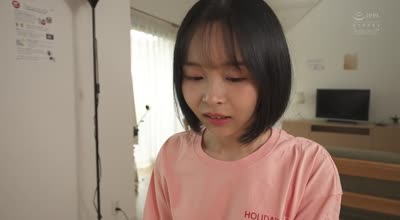 CAWD-800 「なつは俺の所有物なんだよ？」防犯対策で男女共同シェアハウスに入居したのに...イタい勘違い同居人が彼氏面してきて束縛ストーカー化…強●退去させたら大逆上して合鍵侵入報復レ●プ 日向なつ